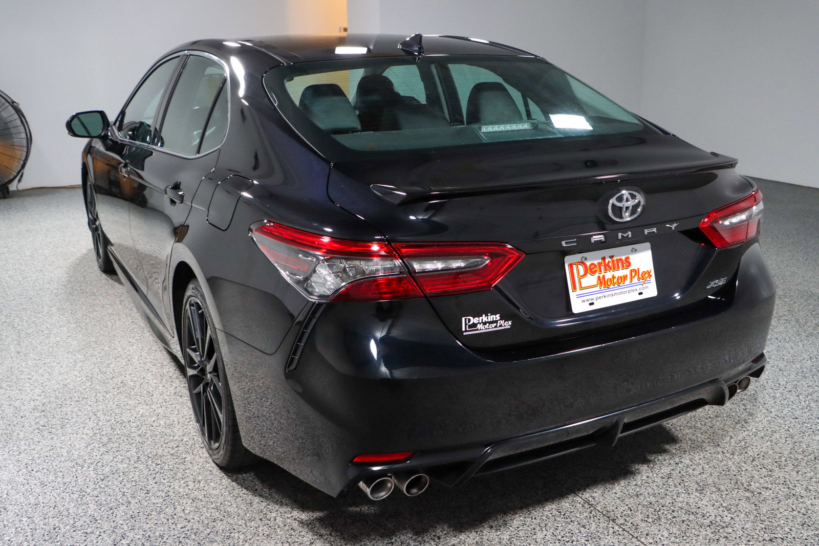 Used 2024 Toyota Camry XSE image 9
