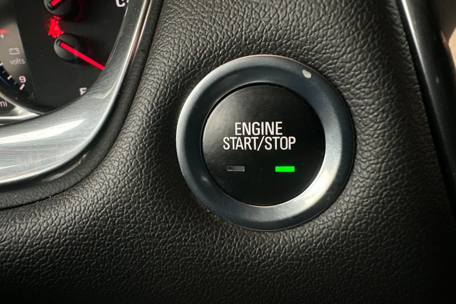 Used 2023 Chevrolet Traverse High Country w/ LPO, Floor Liner Package image 24