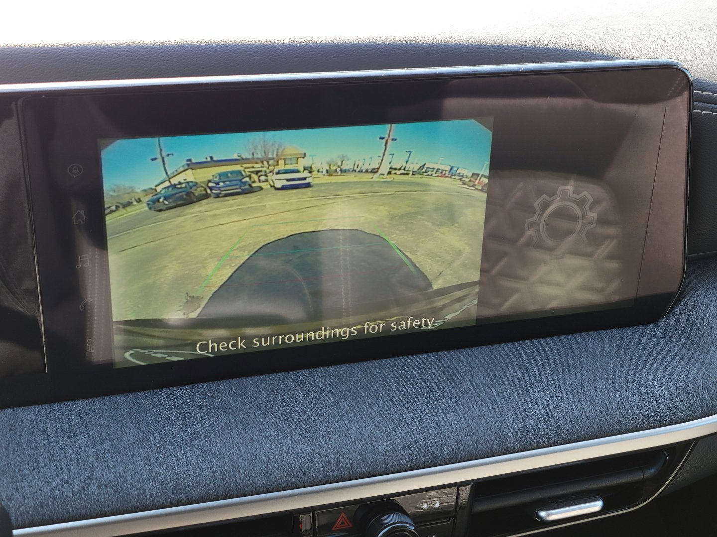 Certified 2025 Nissan Kicks SV AWD/4WD image 26