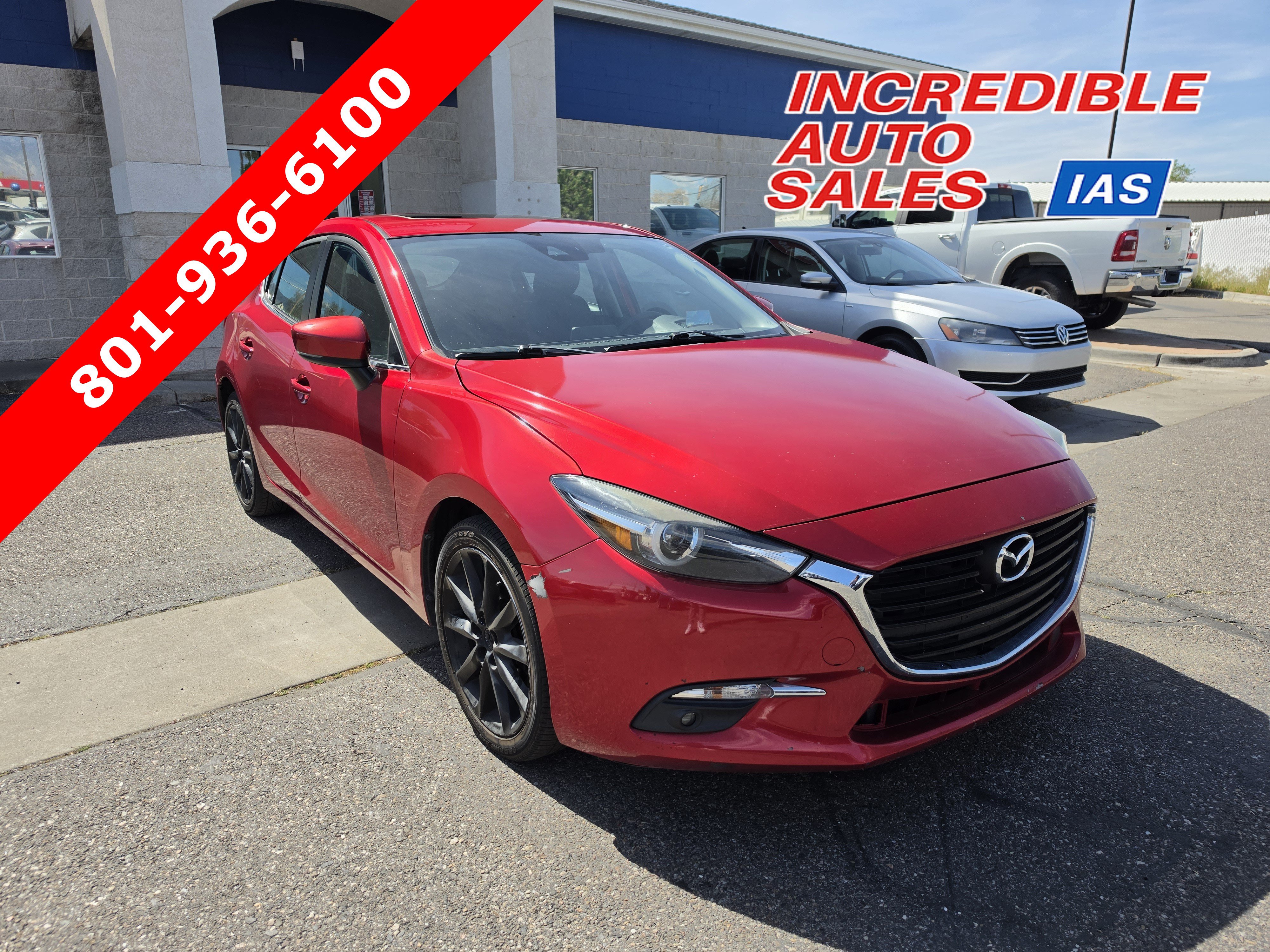 Used 2018 MAZDA MAZDA3 Grand Touring FWD image 1