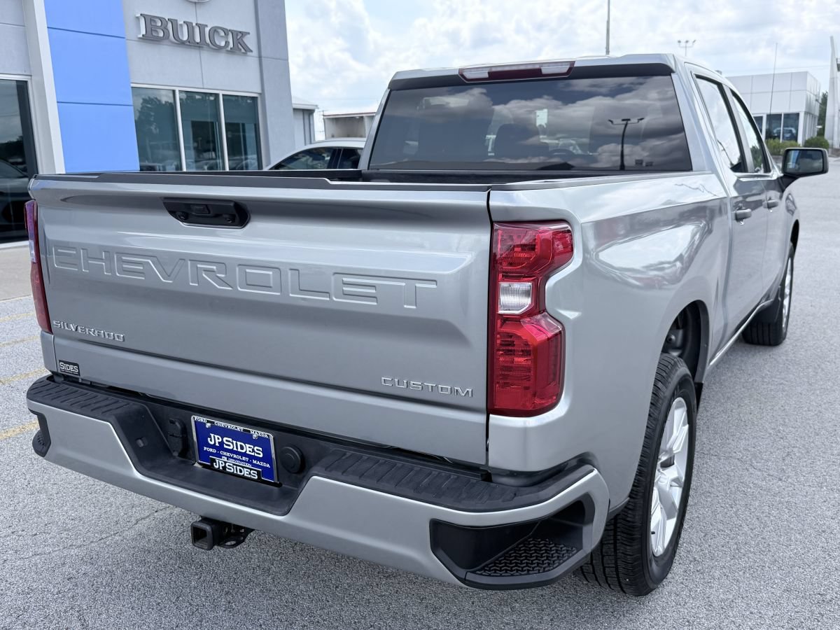 Used 2025 Chevrolet Silverado 1500 Custom RWD image 6