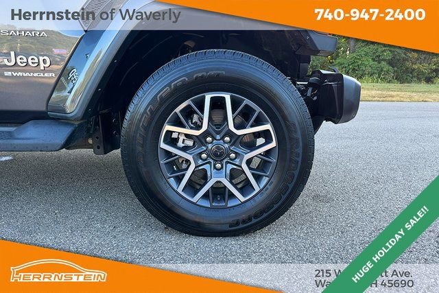 Used 2024 Jeep Wrangler Sahara image 29