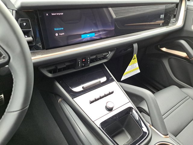 New 2026 Porsche Cayenne Turbo GT image 31