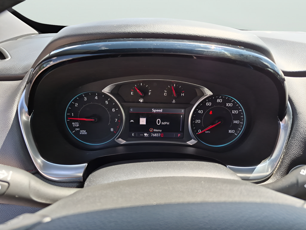 Used 2022 Chevrolet Traverse RS FWD image 26