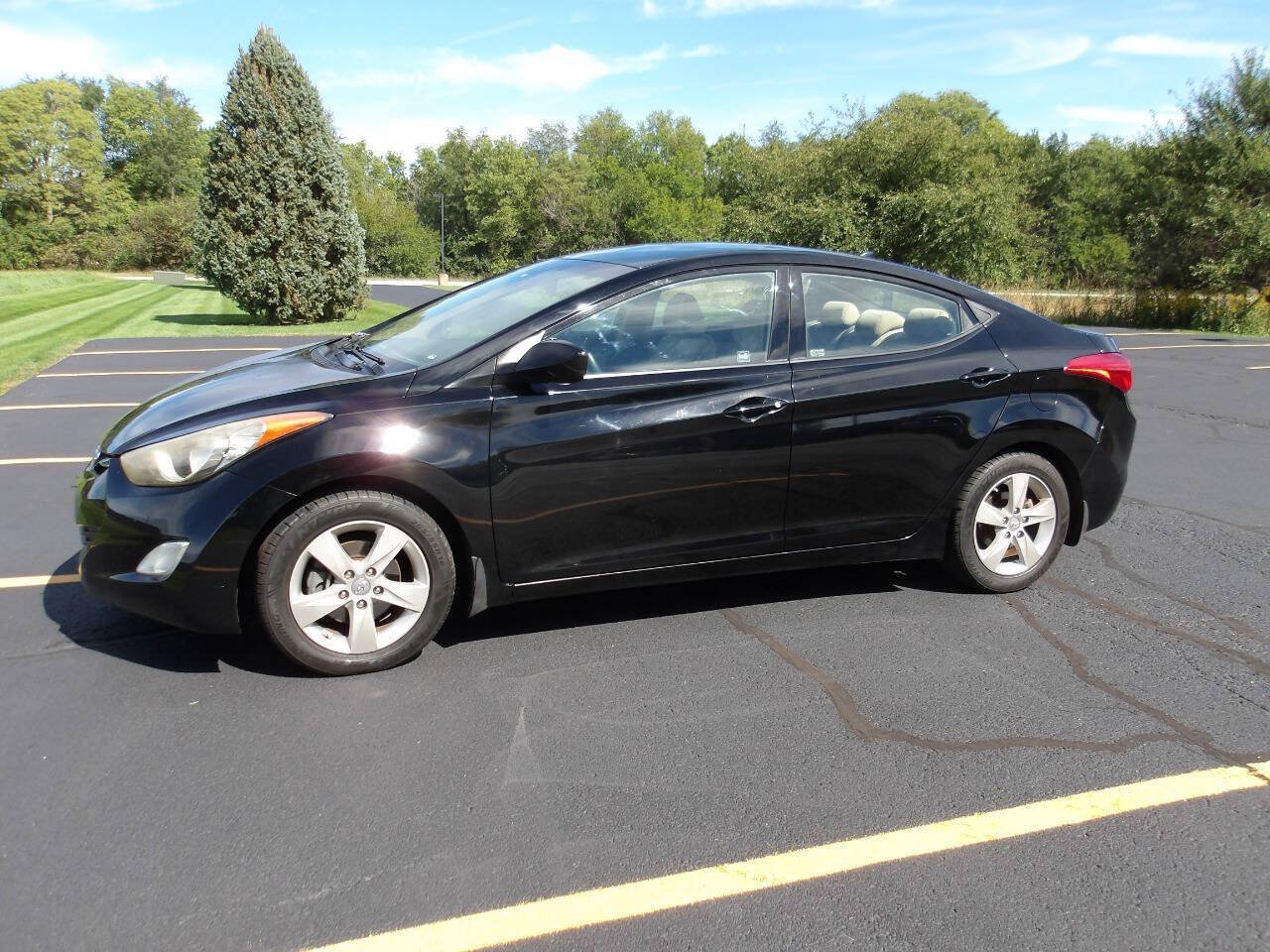 Used 2013 Hyundai Elantra GLS w/ Preferred Pkg