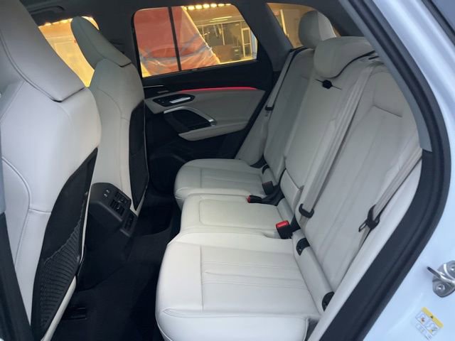 New 2025 Audi Q5 Premium Plus image 25