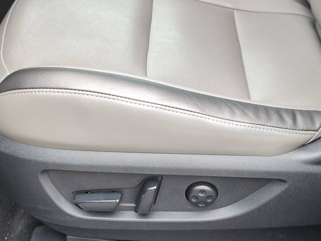 Used 2024 INFINITI QX50 Luxe FWD image 14