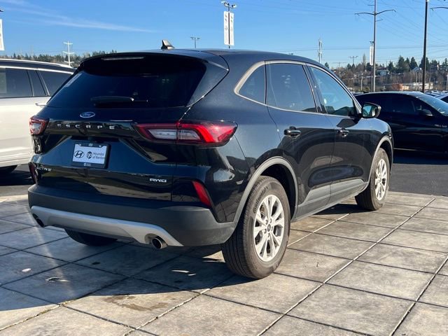 Used 2025 Ford Escape Active image 5