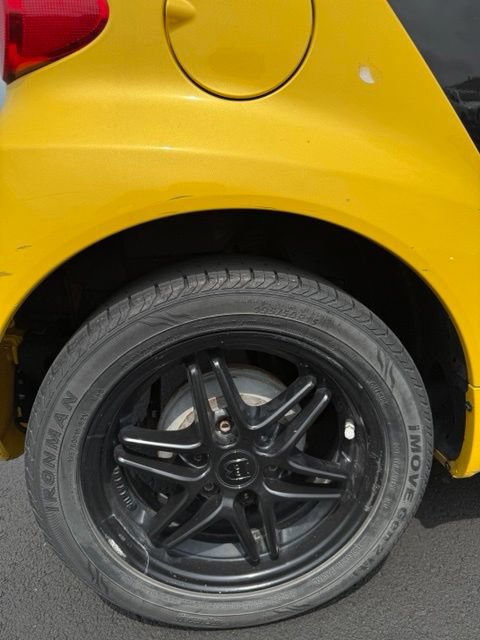 Used 2013 smart fortwo Coupe RWD image 8