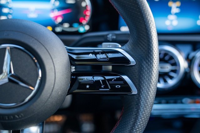 Used 2024 Mercedes-Benz CLA 250 image 24