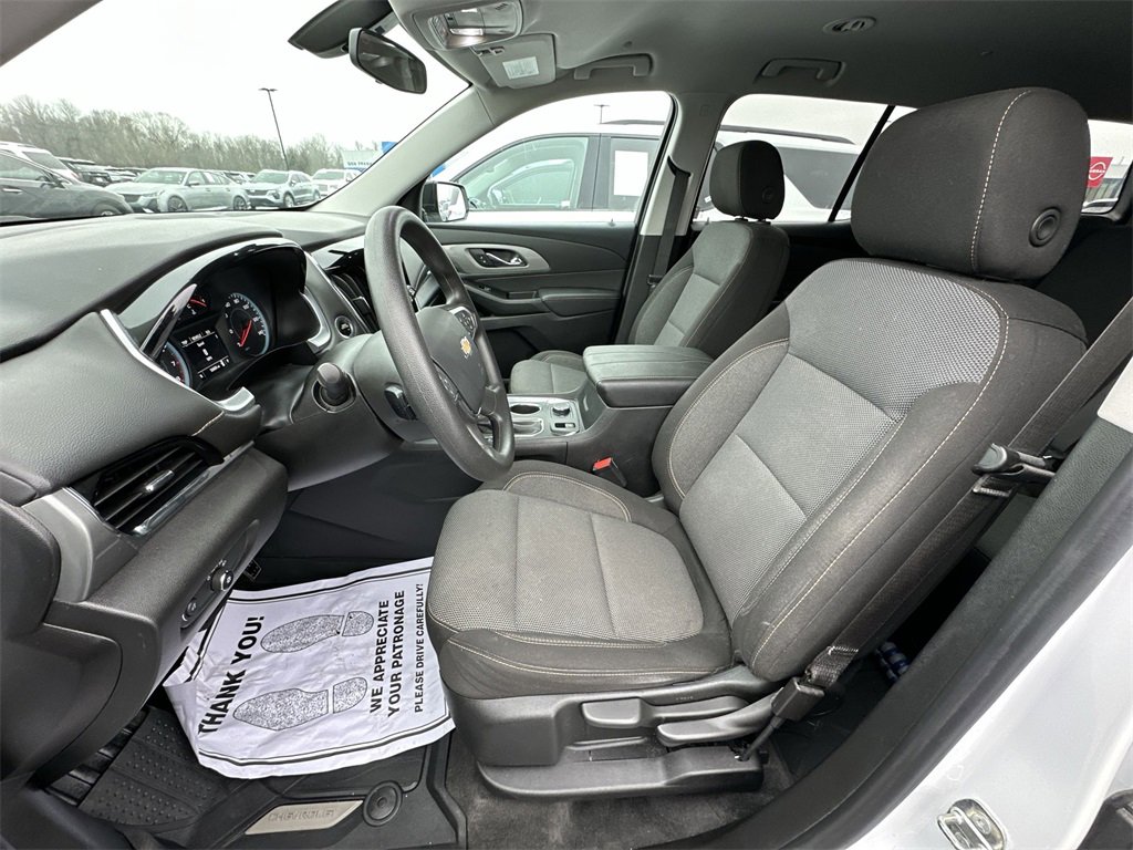 Used 2020 Chevrolet Traverse LS w/ LPO, Blackout Package image 11
