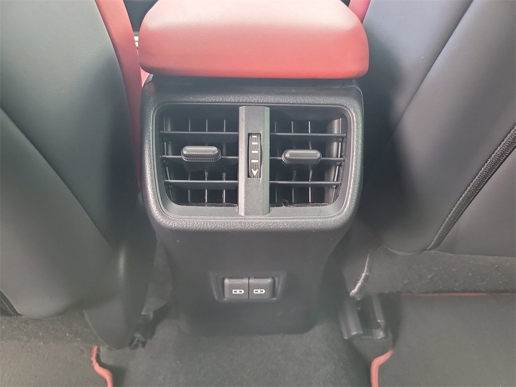 Used 2022 Lexus UX 200 F Sport image 12