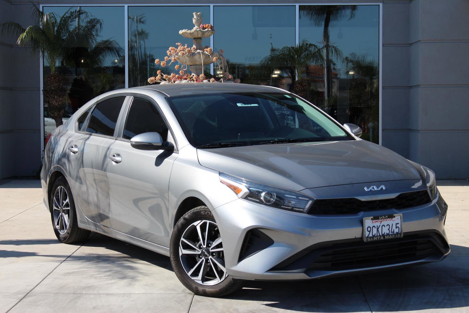 Certified 2023 Kia Forte LXS w/ LXS Technology Package image 1