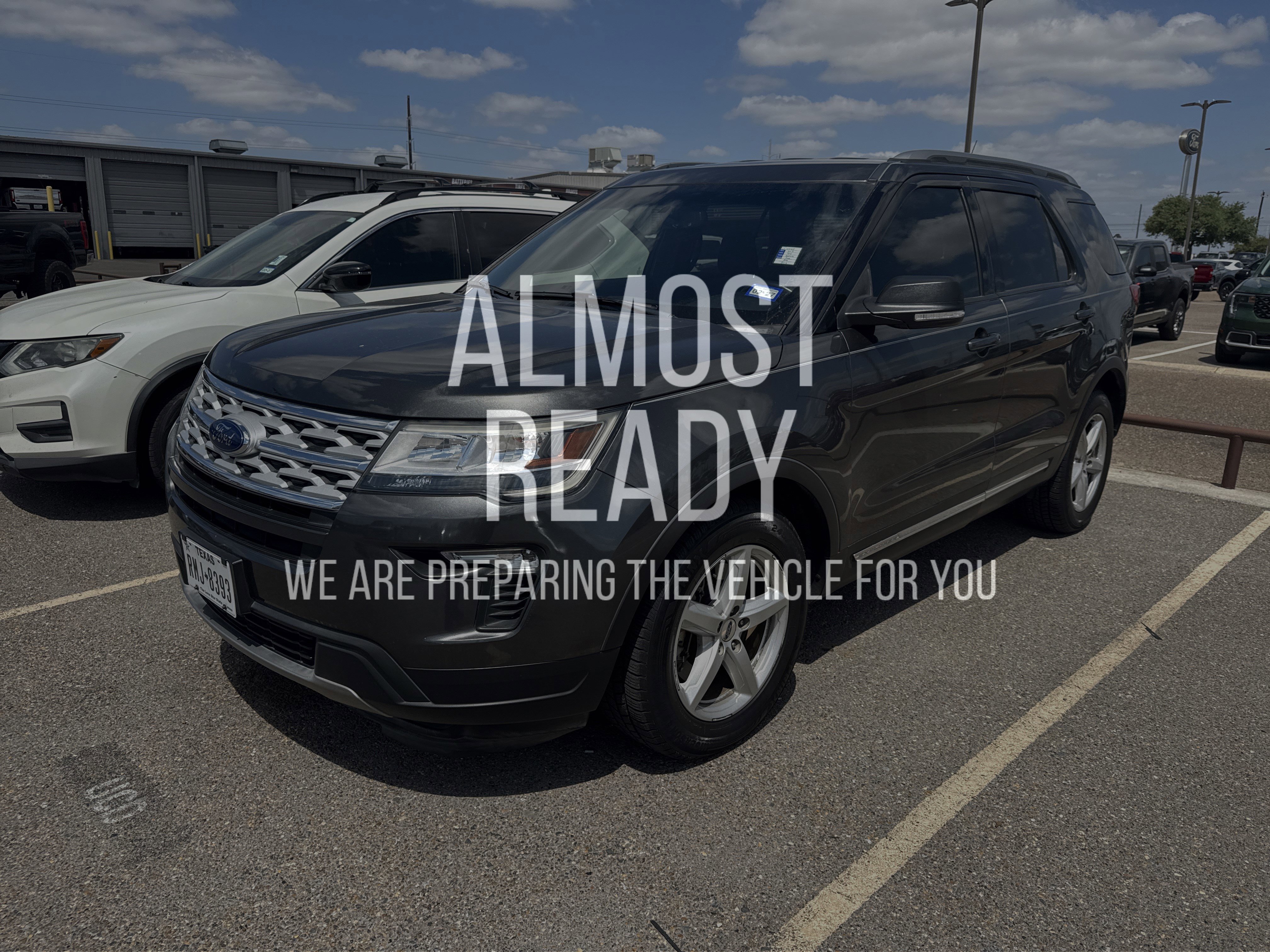Used 2019 Ford Explorer XLT w/ Equipment Group 201A image 2