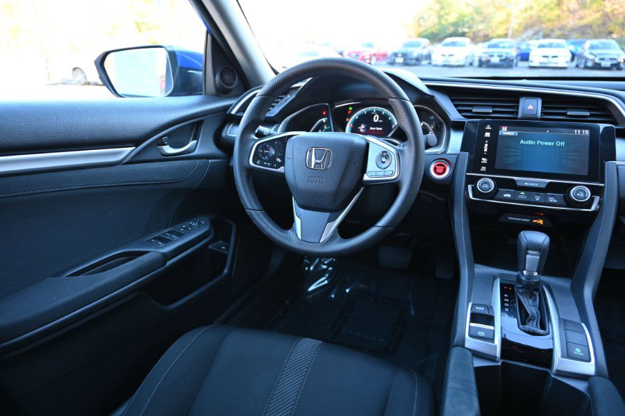 Used 2018 Honda Civic EX image 9
