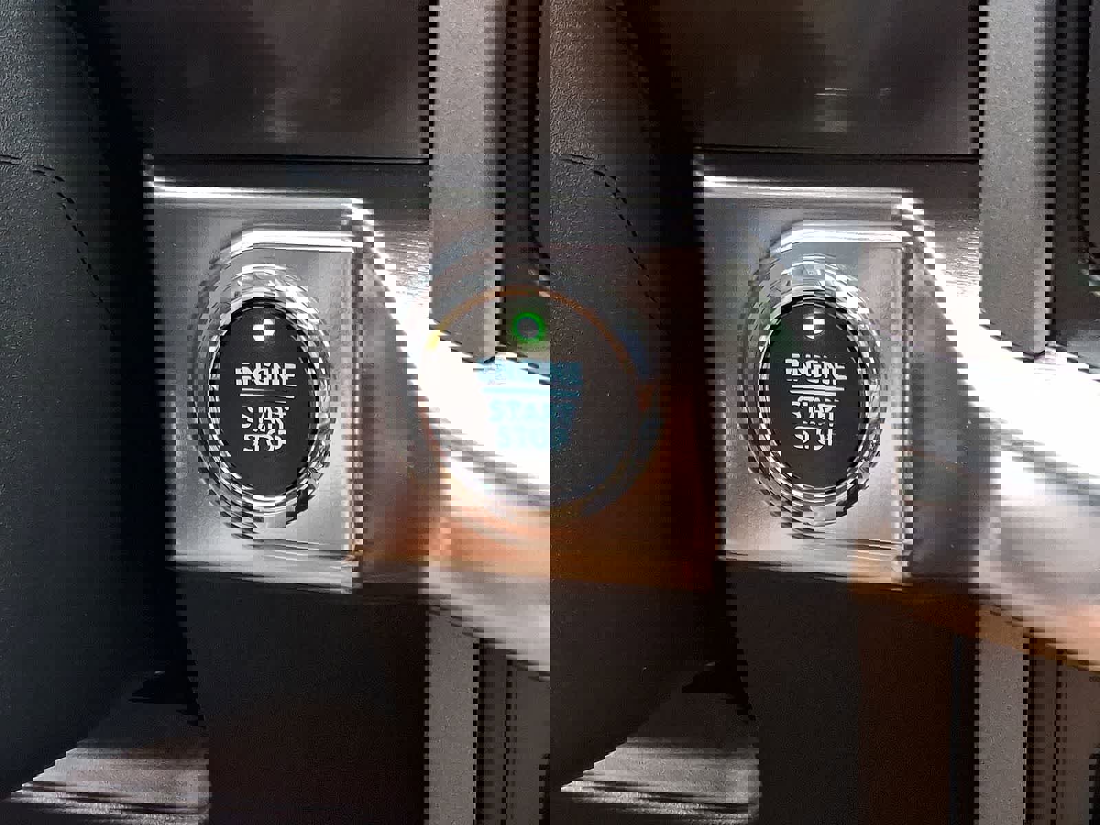 Used 2022 Ford F150 Lariat image 23