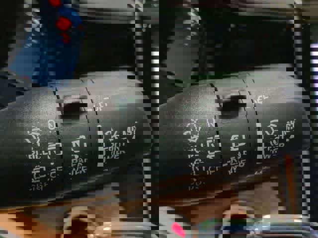 Used 2023 Jeep Grand Cherokee Summit image 27