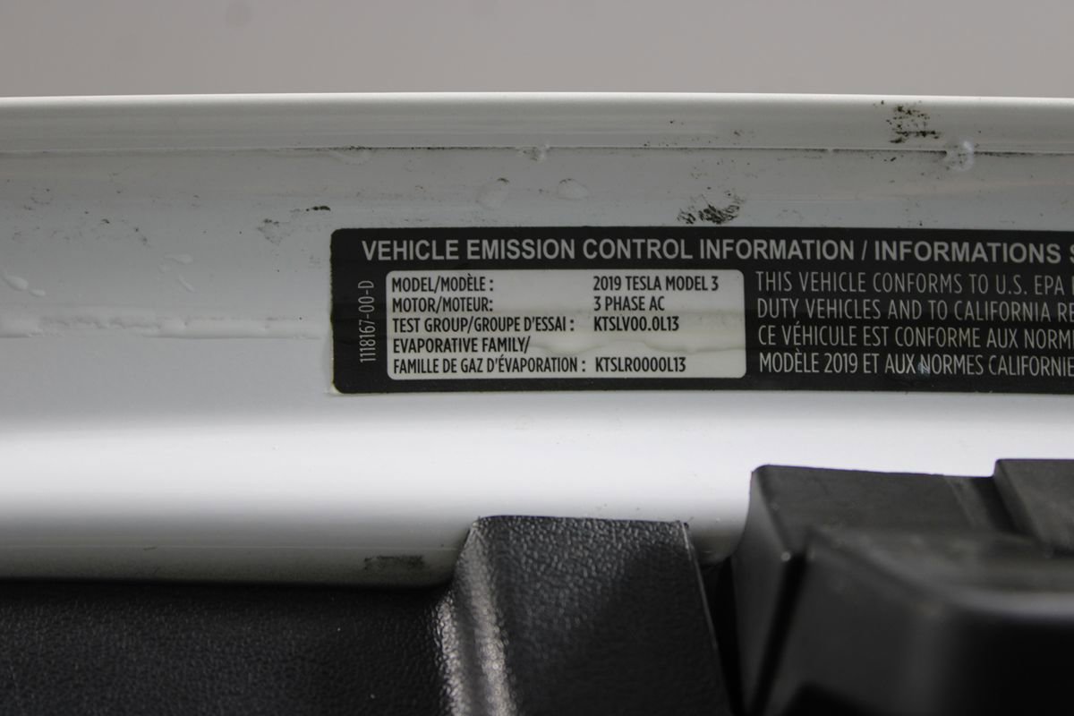 Used 2019 Tesla Model 3 Standard Range Plus RWD image 32