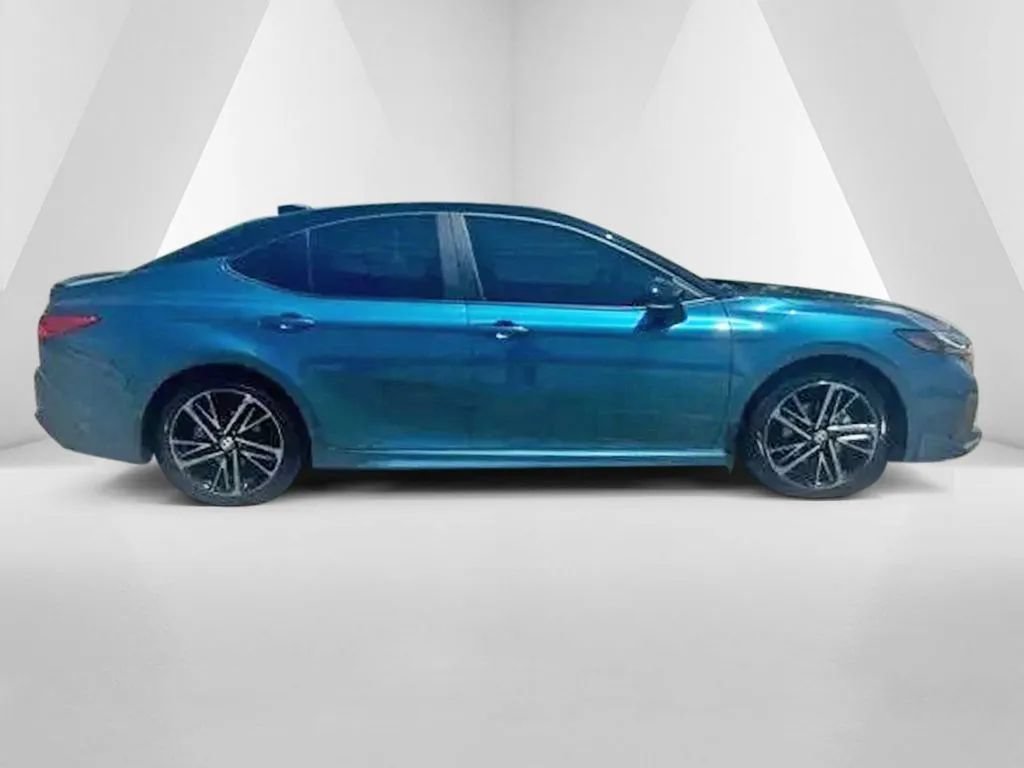 Used 2025 Toyota Camry XSE w/ Premium Package AWD/4WD image 8