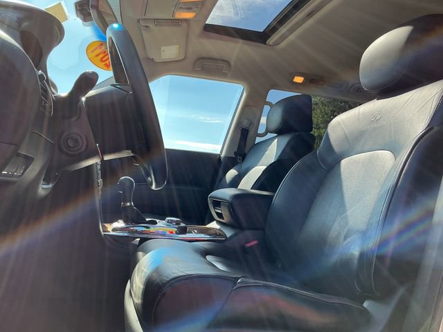 Used 2011 INFINITI QX56 4WD w/ Theater Pkg image 10