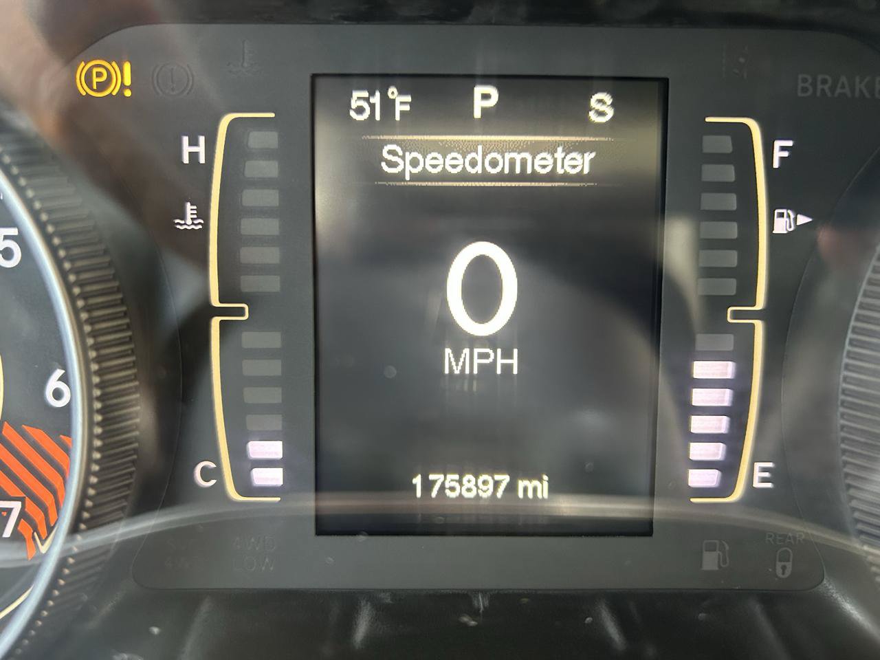 Used 2014 Jeep Cherokee Sport w/ Trailer Tow Group AWD/4WD image 21