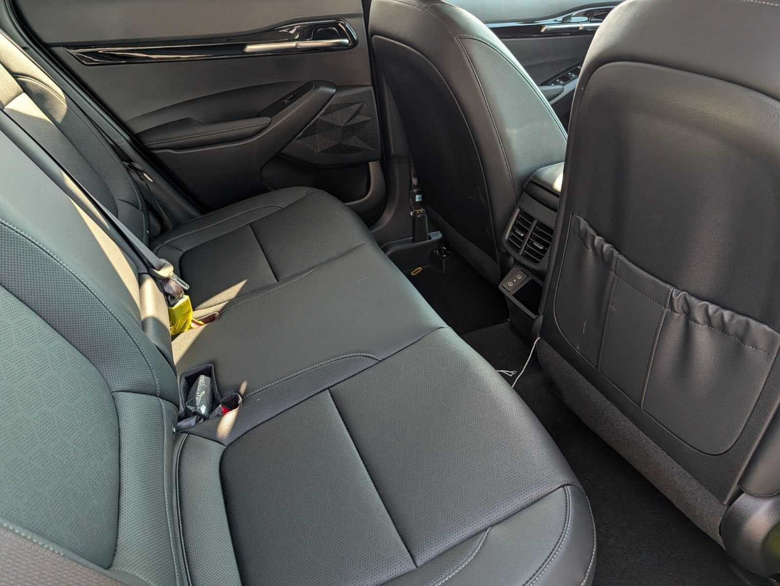 Used 2026 Kia Seltos EX FWD image 28