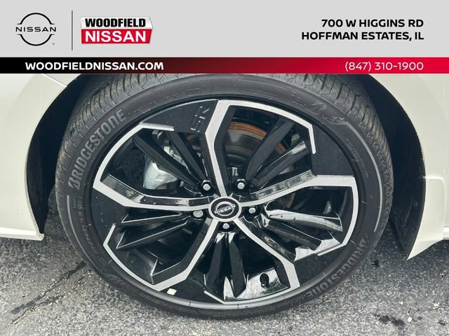 Certified 2025 Nissan Altima 2.5 SR AWD/4WD image 8