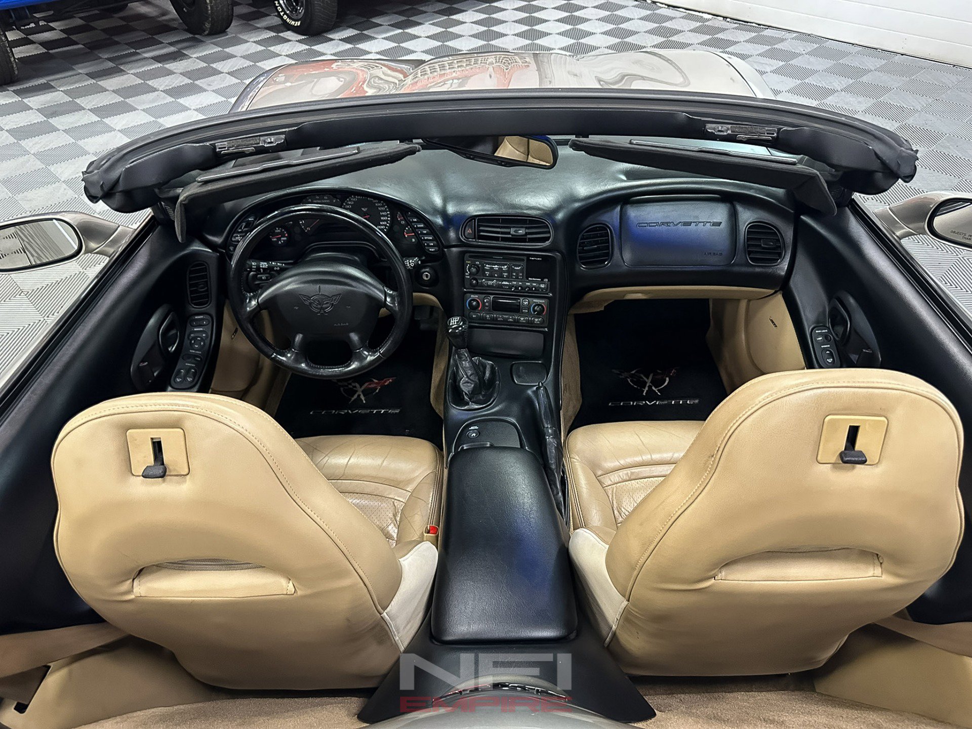 Used 2000 Chevrolet Corvette Convertible w/ Memory Pkg image 32