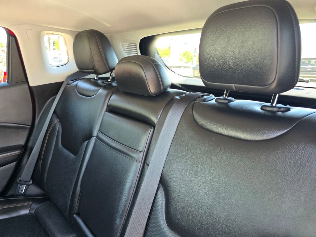 Used 2019 Jeep Compass Limited image 16