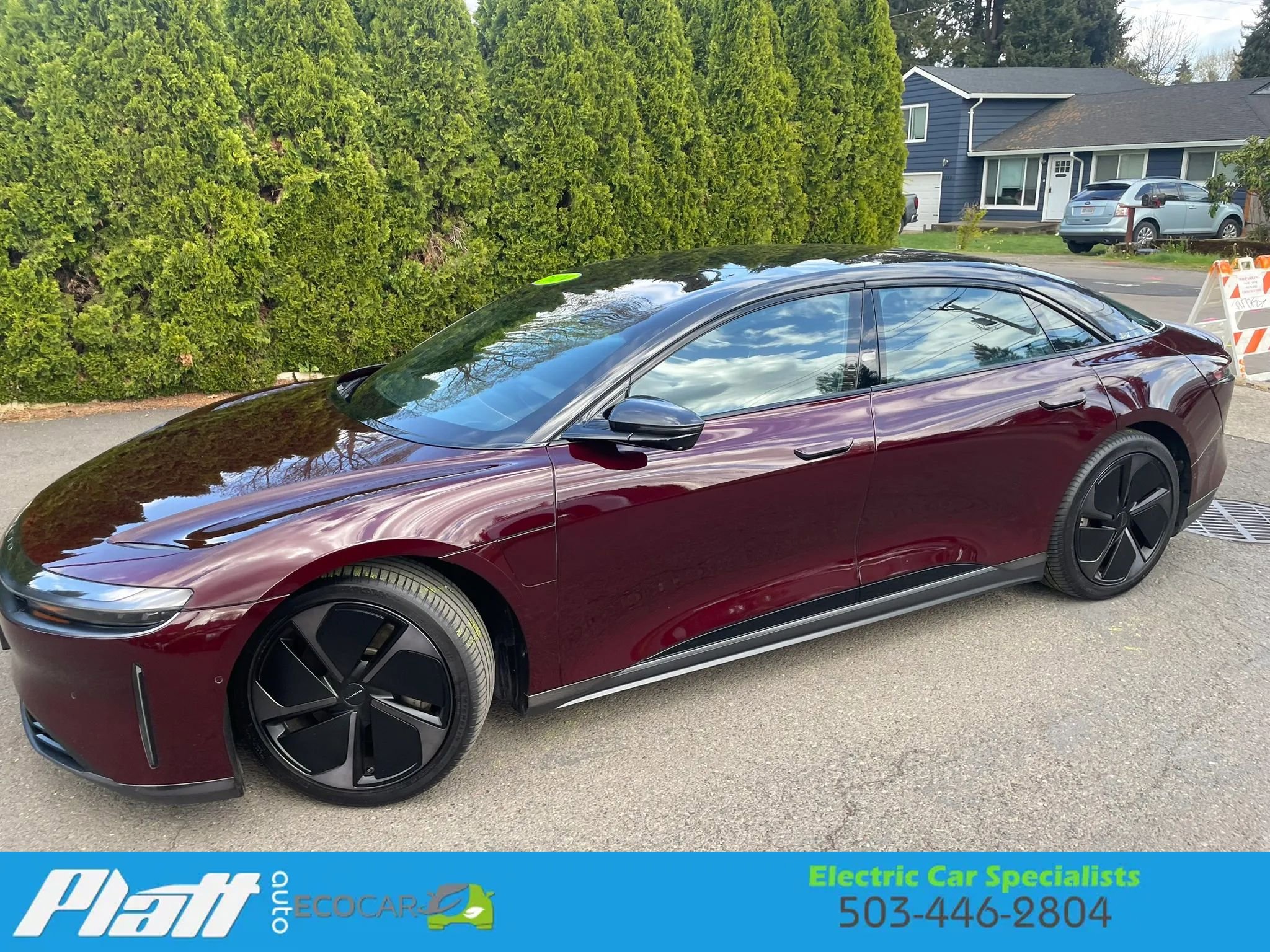 Used 2024 Lucid Air Touring image 3