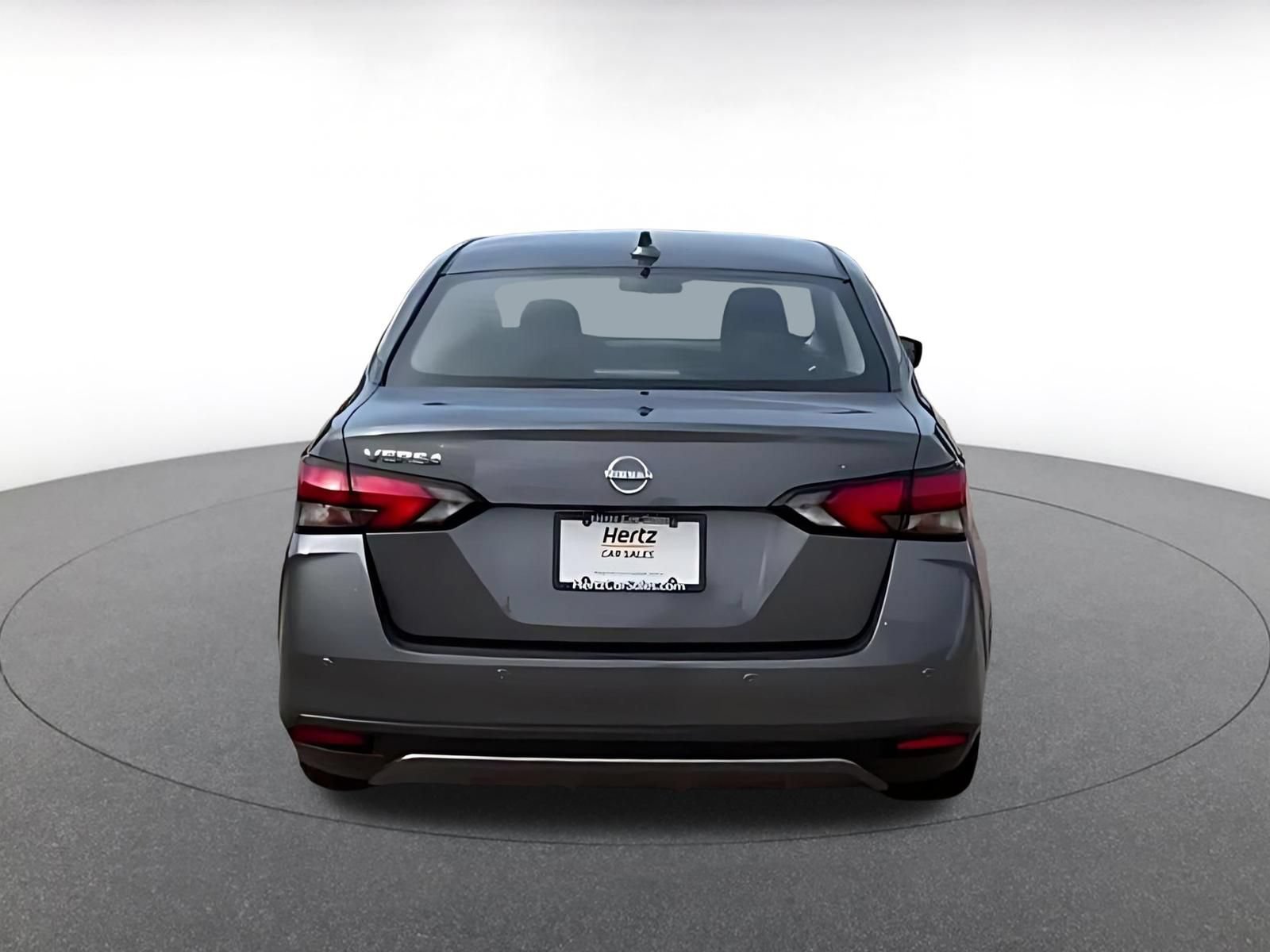 Used 2025 Nissan Versa SV FWD image 12