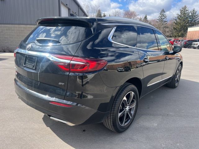 Used 2020 Buick Enclave Essence w/ Sport Touring Edition image 5