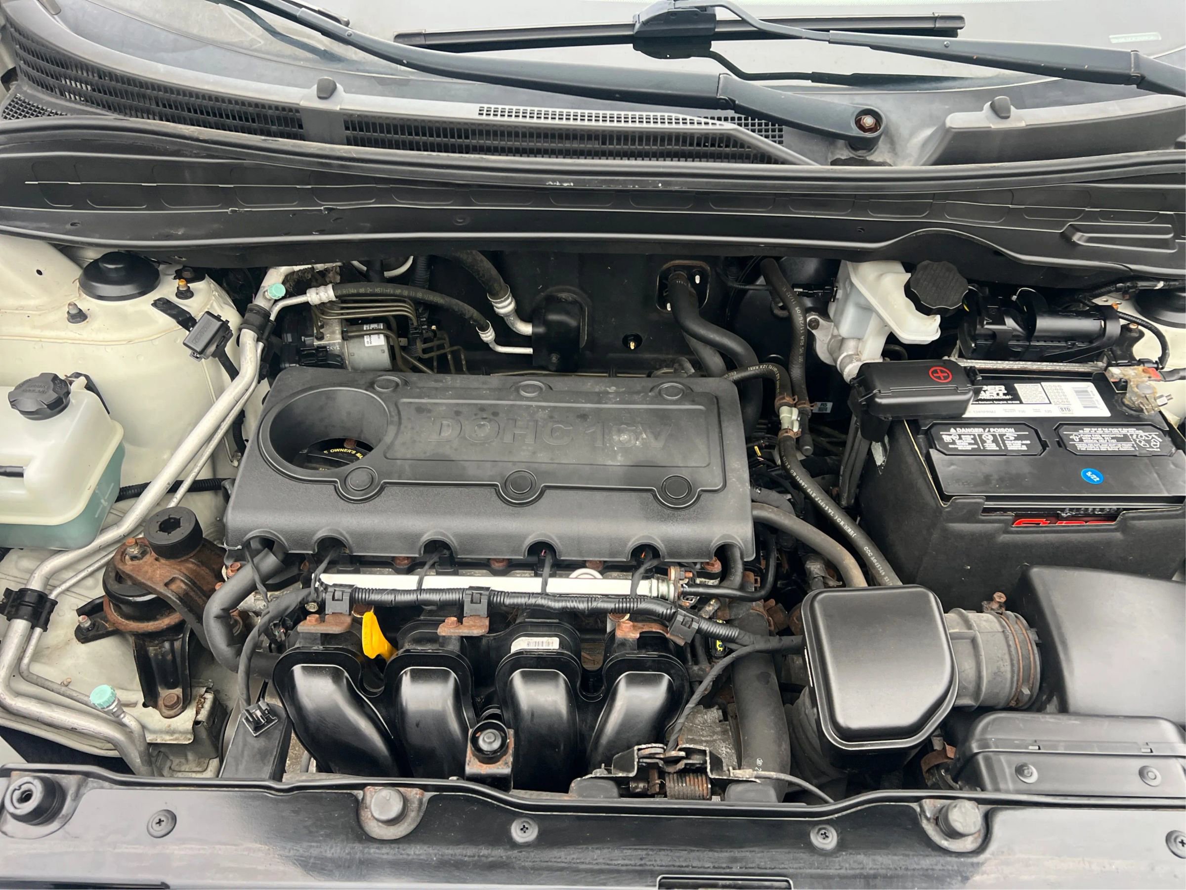 Used 2010 Hyundai Tucson Limited image 23