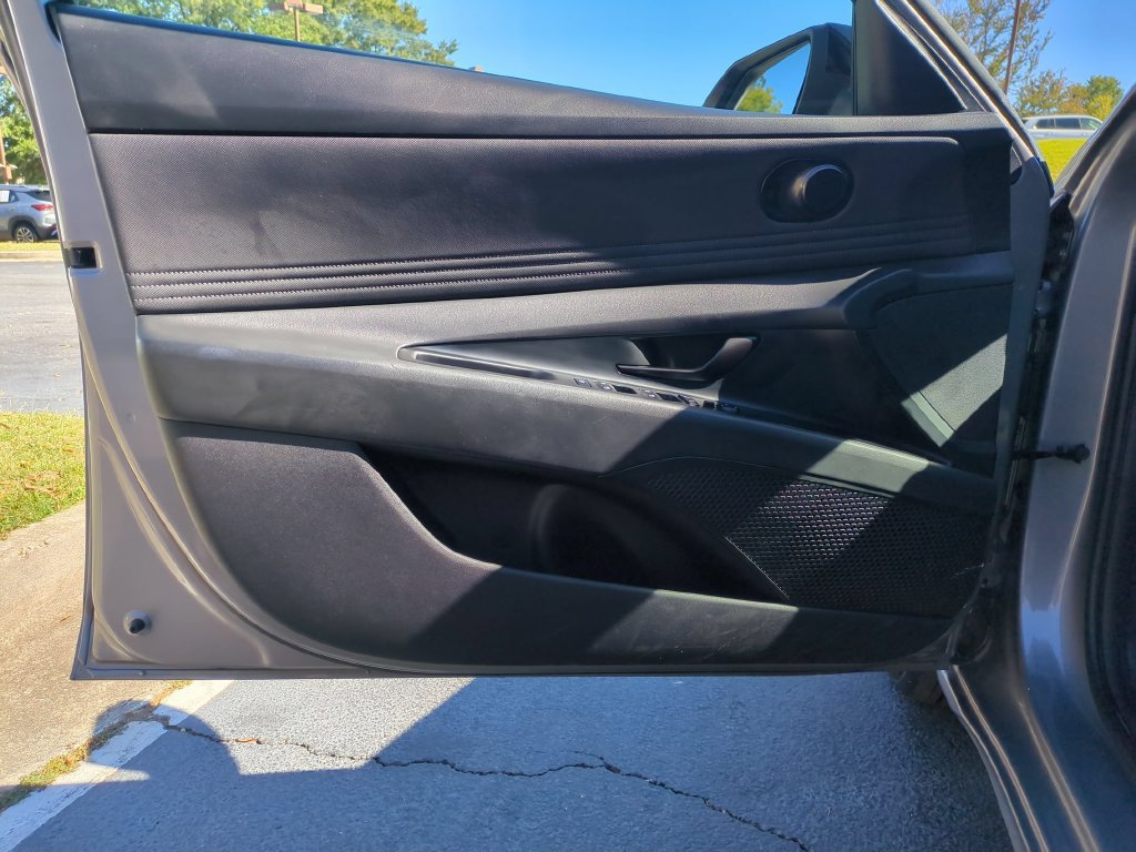 Used 2026 Hyundai Elantra Sport FWD image 11