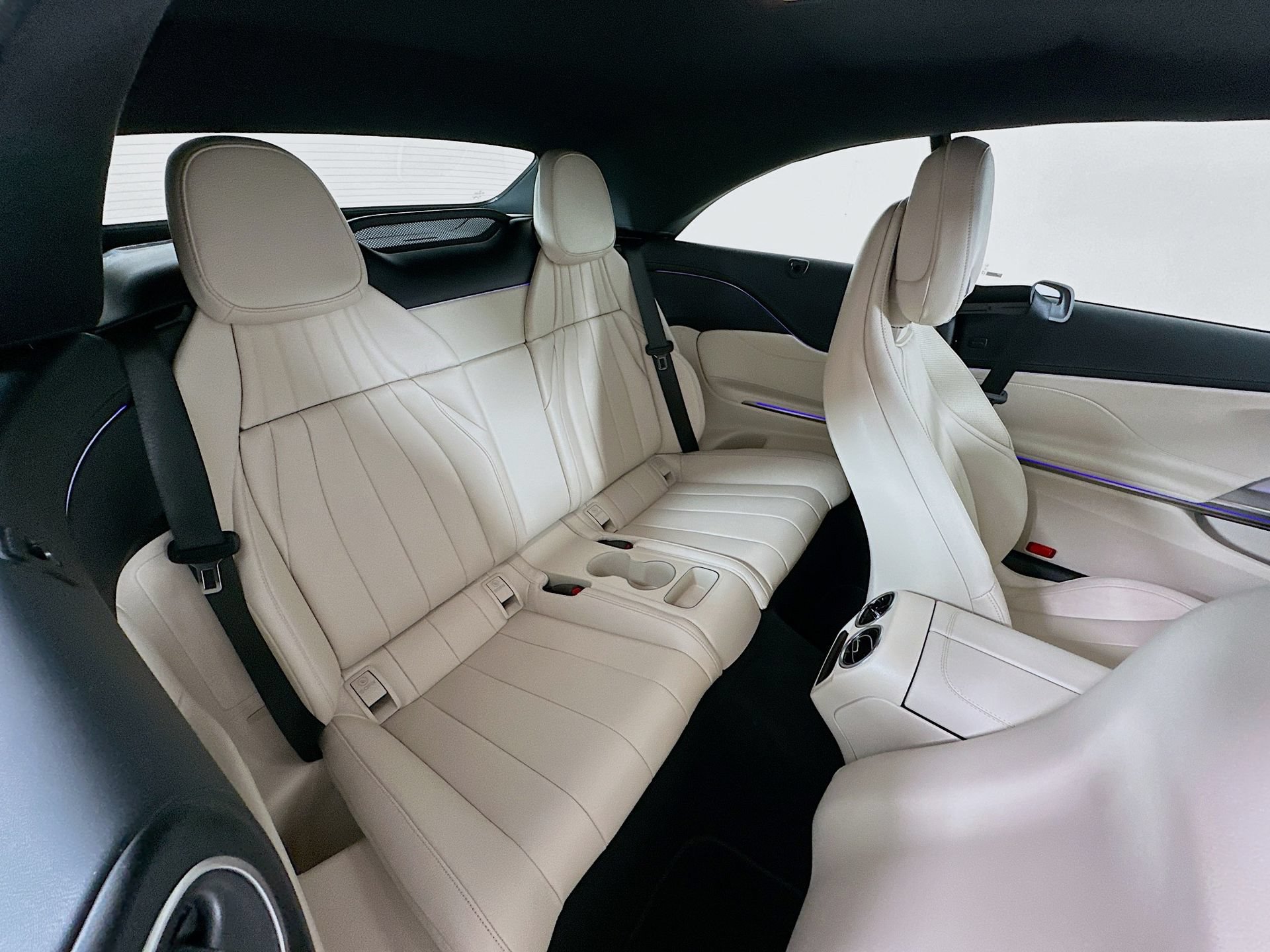 Used 2025 Mercedes-Benz CLE 53 AMG 4MATIC Cabriolet image 28