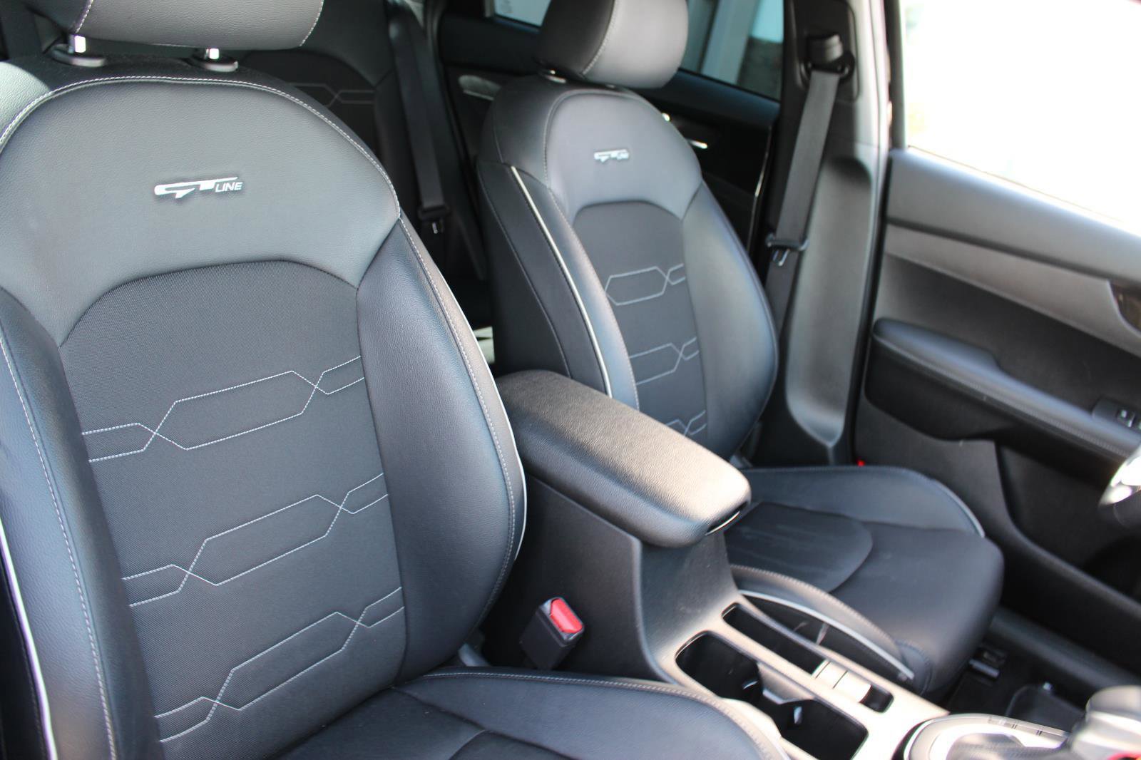 Used 2024 Kia Forte GT-Line image 17