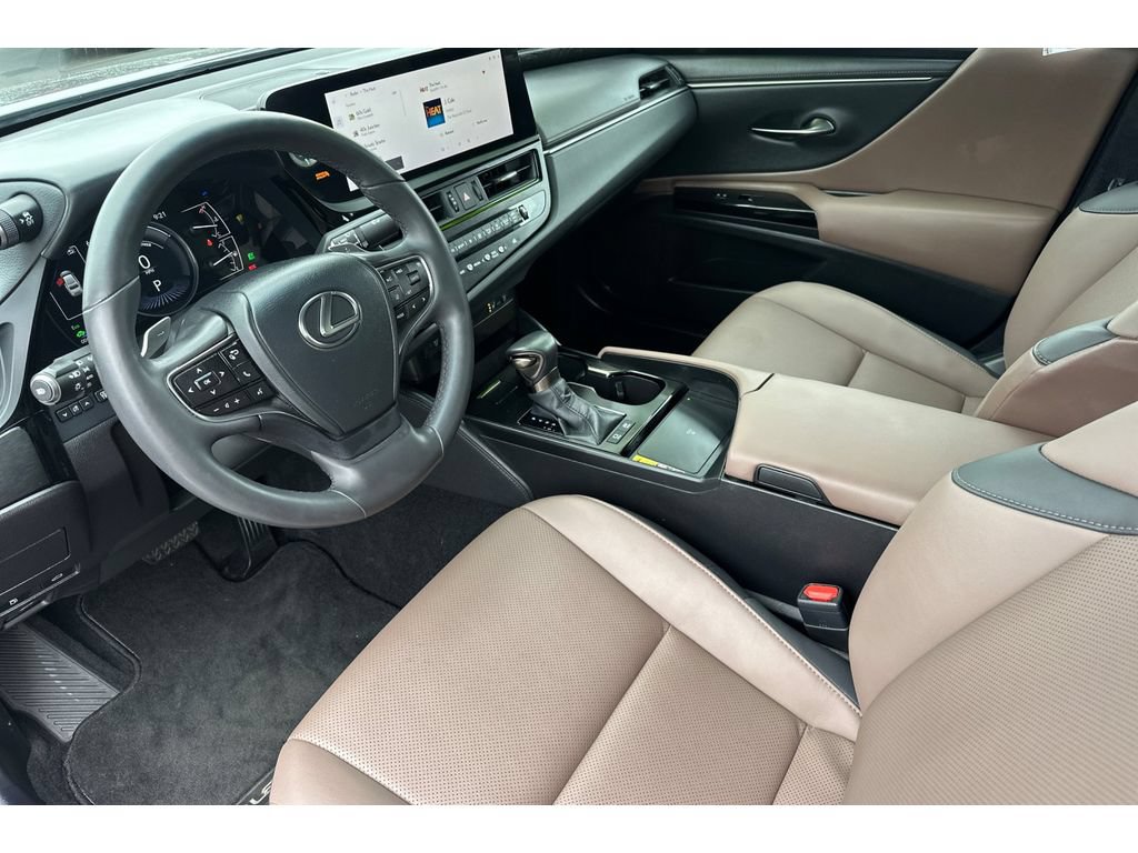 Used 2023 Lexus ES 300h w/ Premium Package FWD image 10