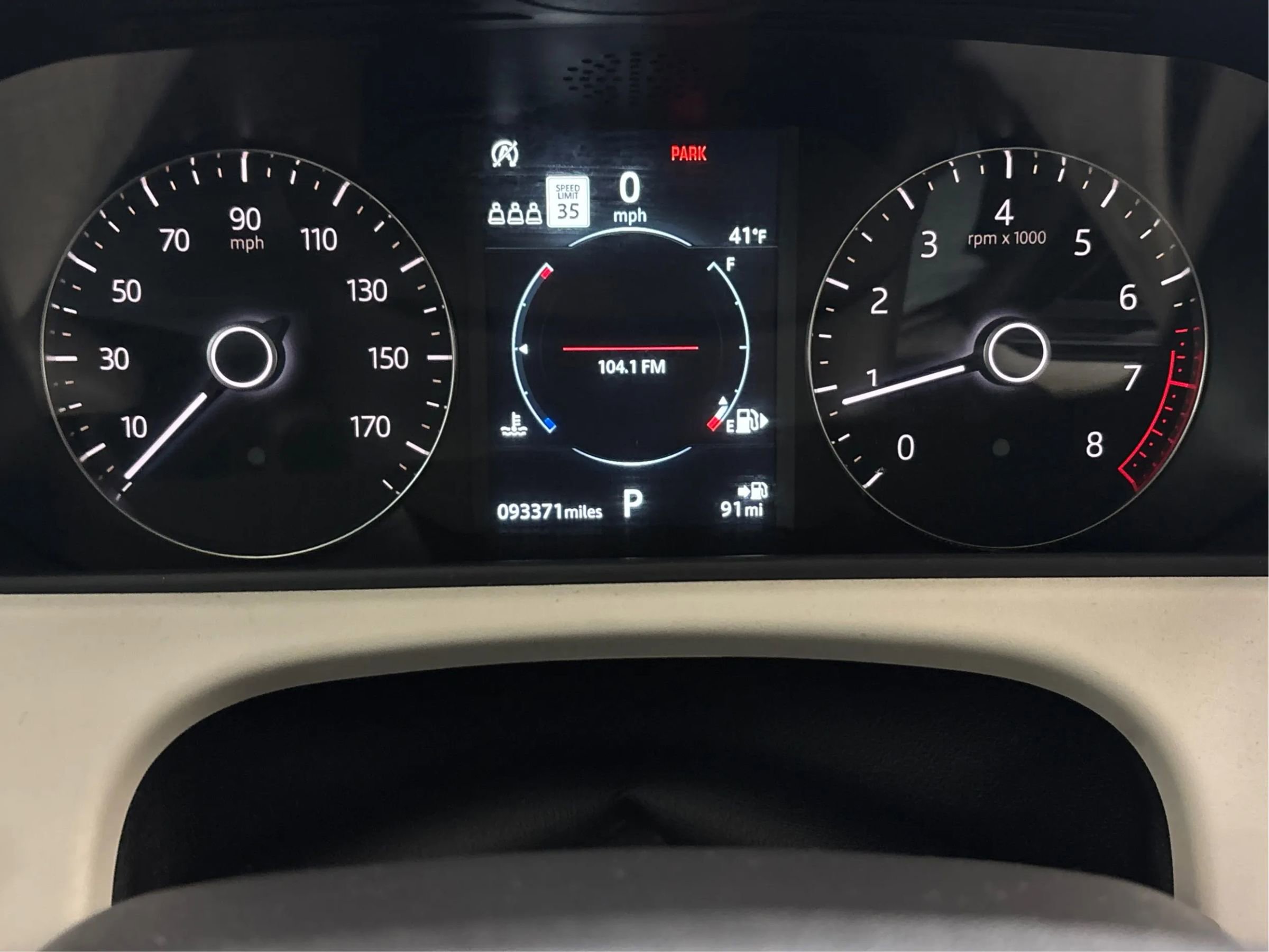 Used 2019 Land Rover Range Rover Velar S AWD/4WD image 23