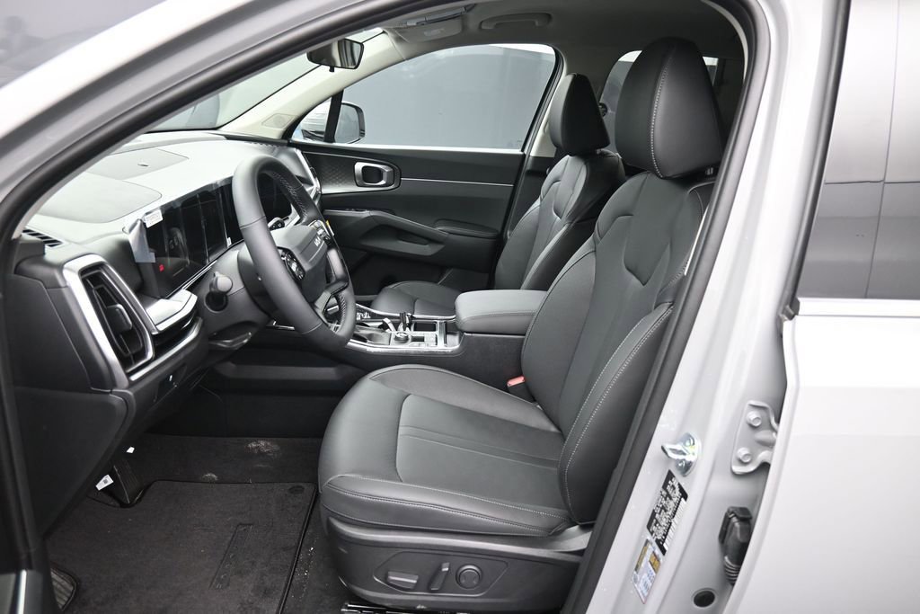 New 2026 Kia Sorento S FWD image 18