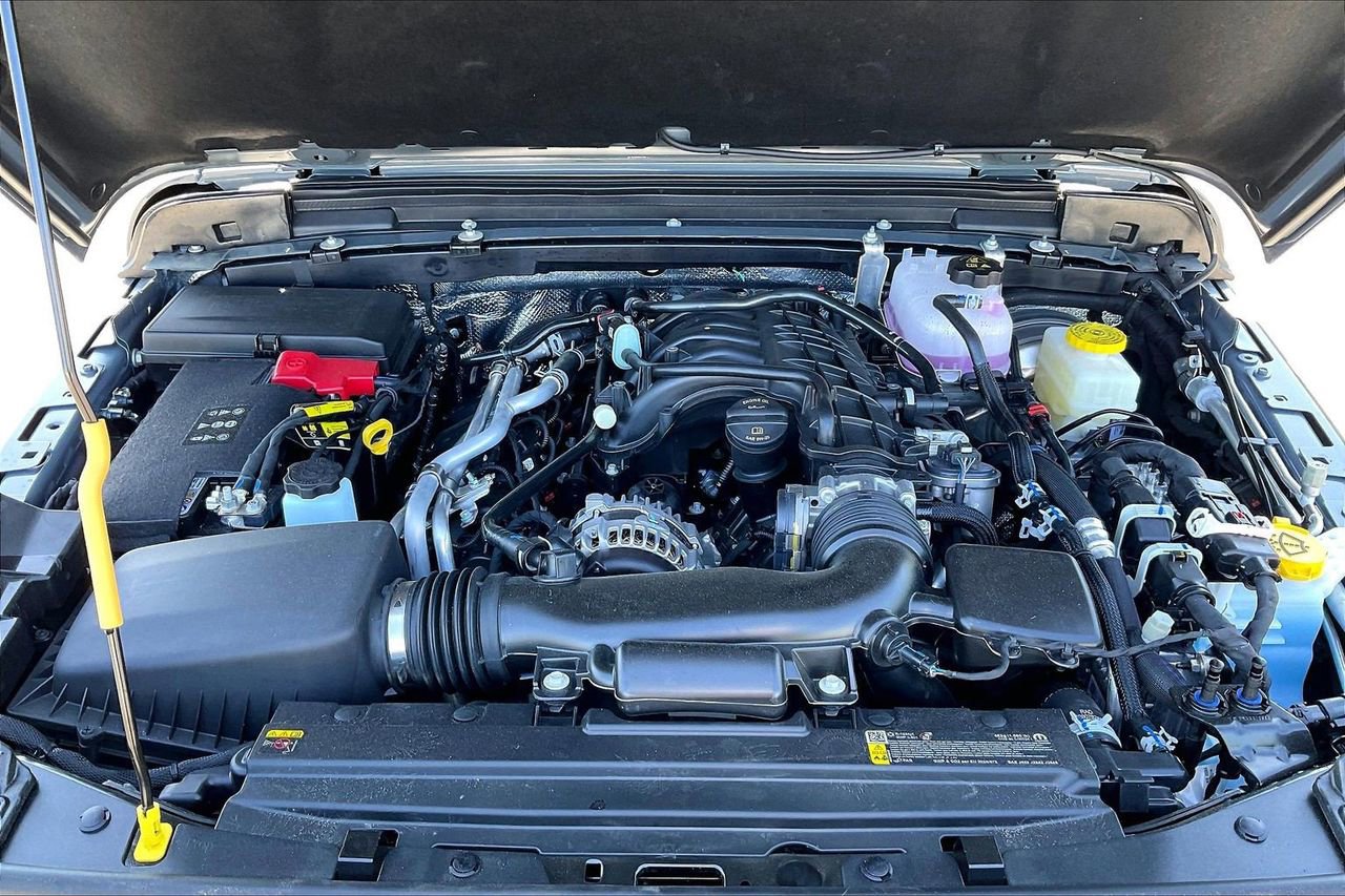 New 2026 Jeep Wrangler Sahara AWD/4WD image 36