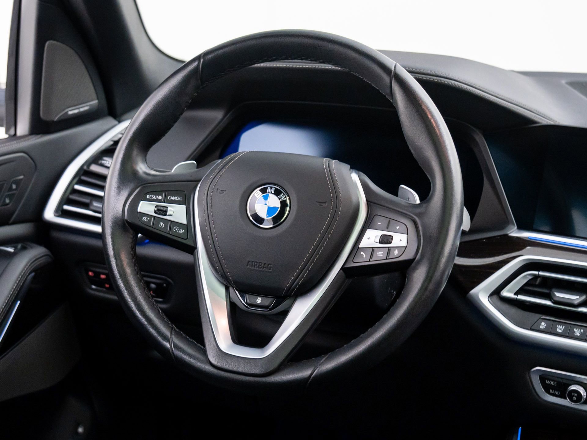 Used 2021 BMW X5 xDrive45e w/ Executive Package image 11