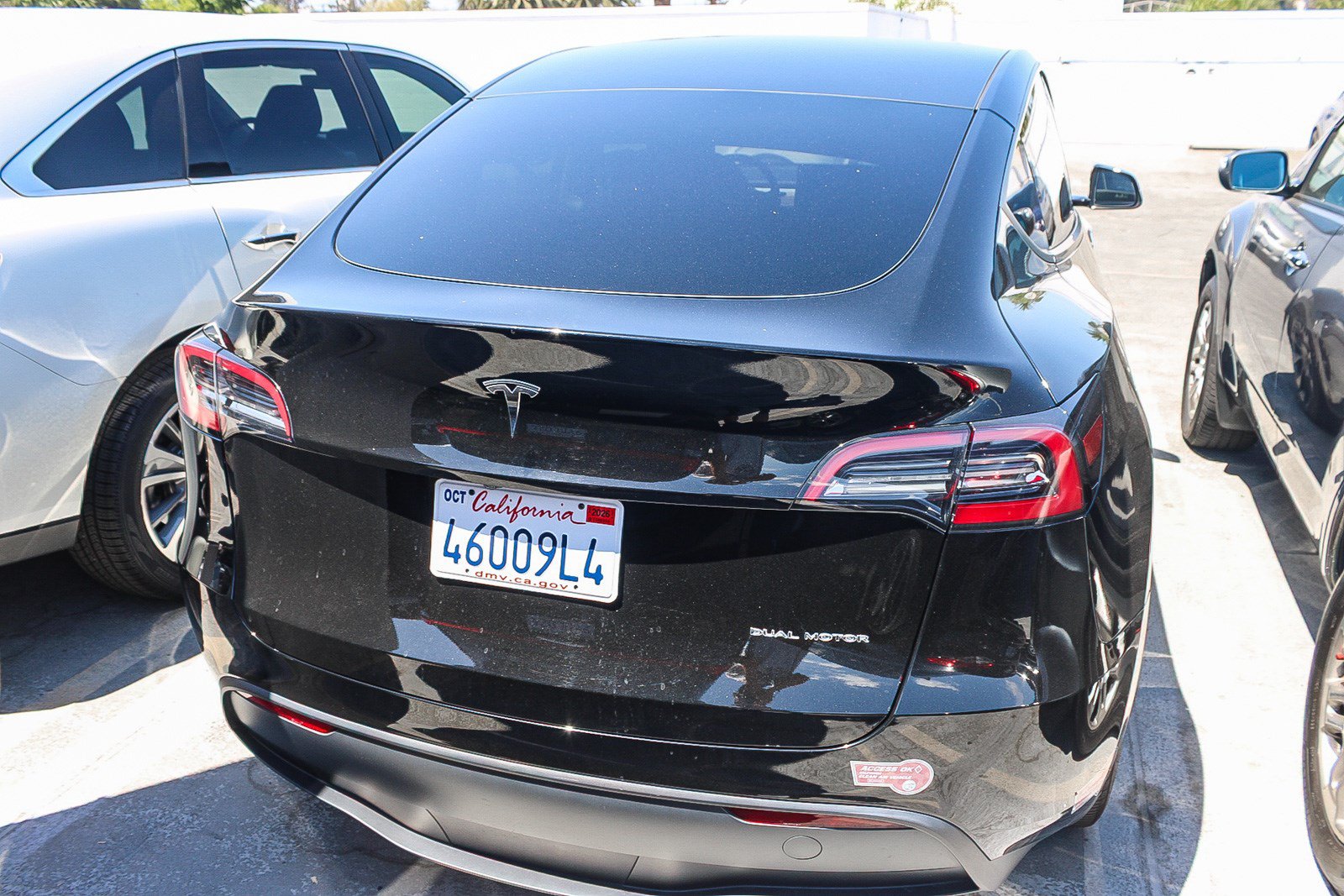Used 2023 Tesla Model Y Long Range AWD/4WD image 13