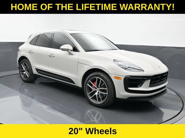 Used 2023 Porsche Macan S AWD/4WD image 8