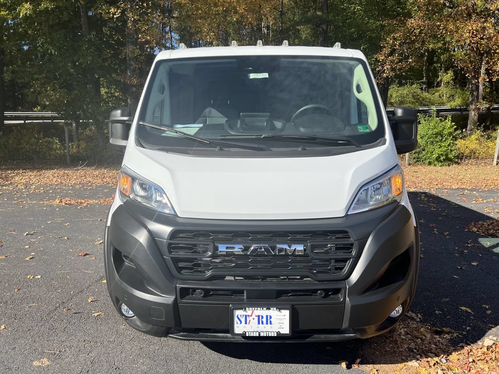 Used 2025 RAM ProMaster 2500 w/ Premium Convenience Group FWD image 9