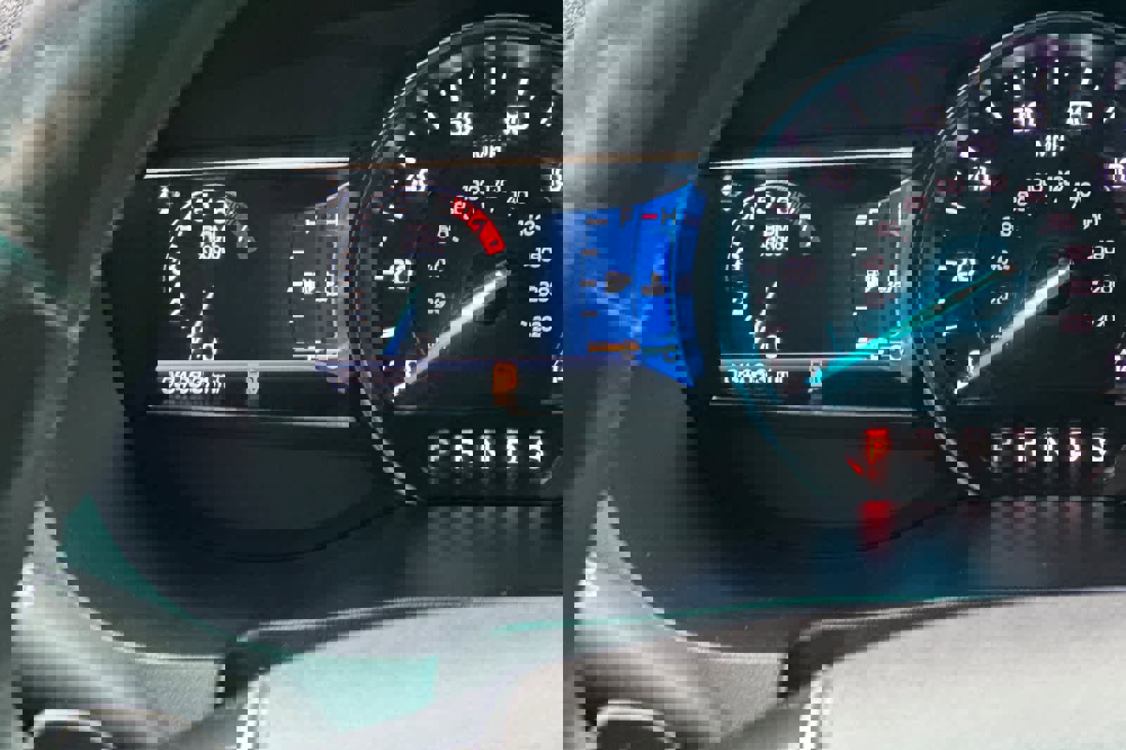 Used 2016 Ford Explorer Limited image 26