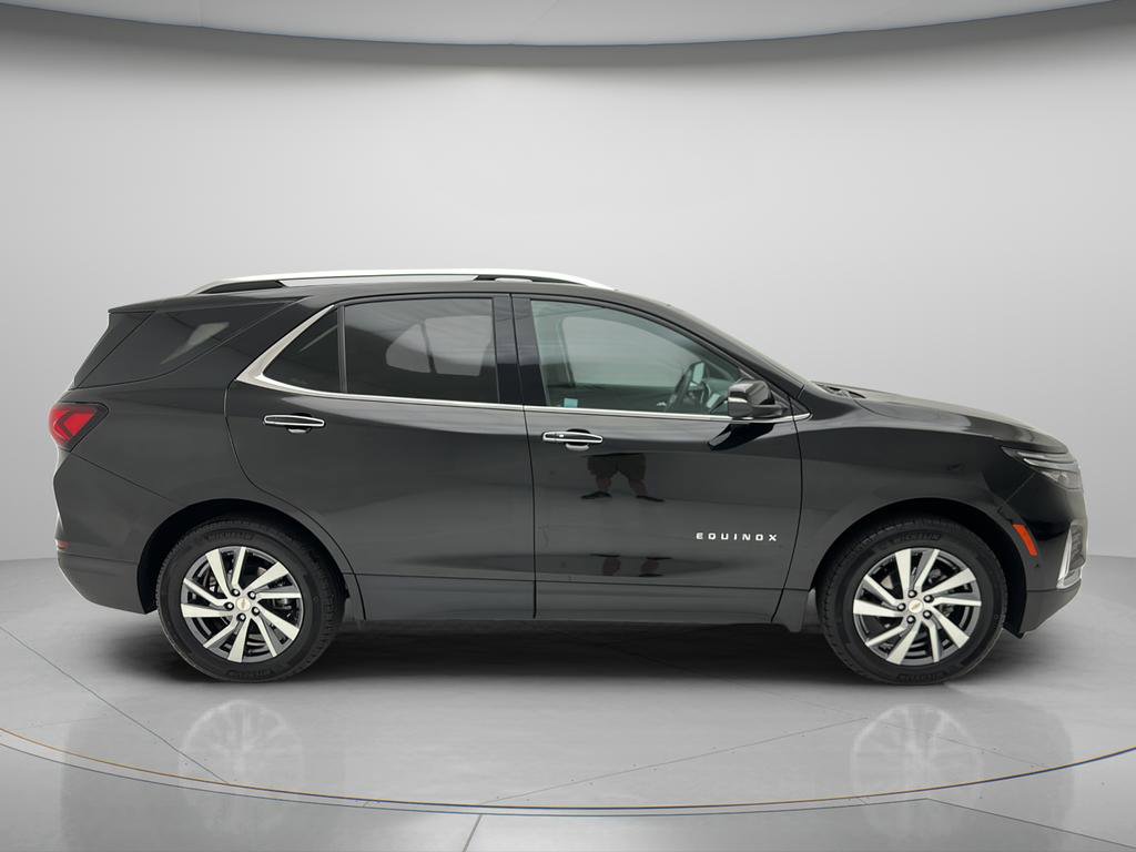 Used 2024 Chevrolet Equinox Premier AWD/4WD image 4