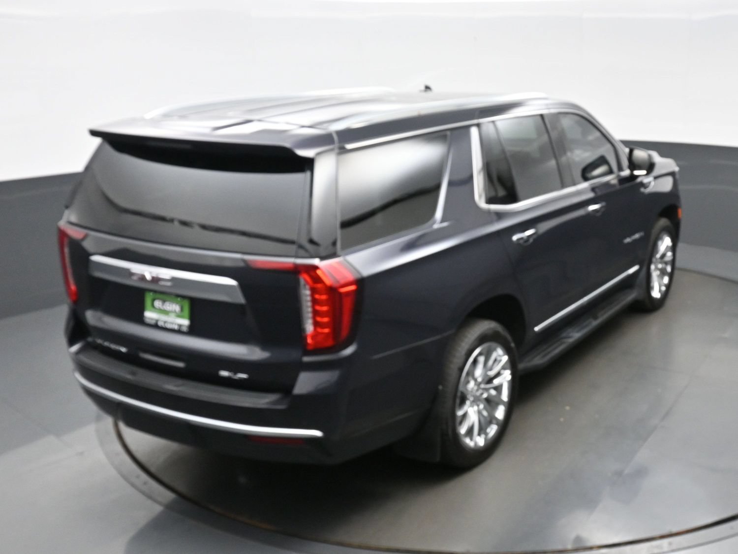 Used 2023 GMC Yukon SLT AWD/4WD image 42