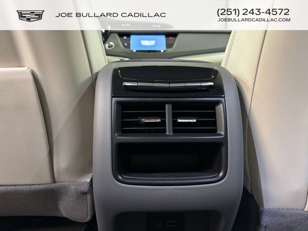 New 2025 Cadillac XT5 Premium Luxury w/ LPO, Floor Liner Package image 18