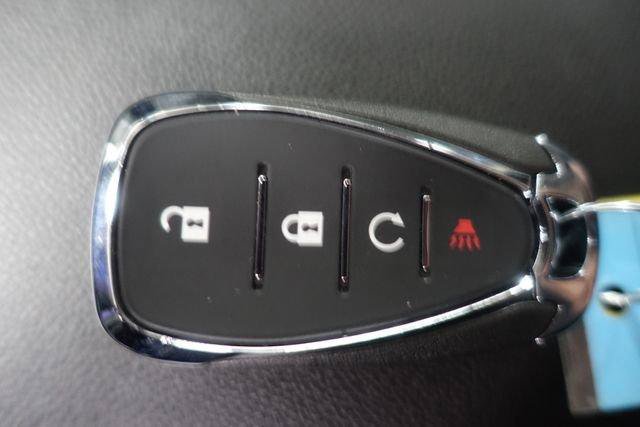 Used 2025 Chevrolet Trax LT FWD image 16