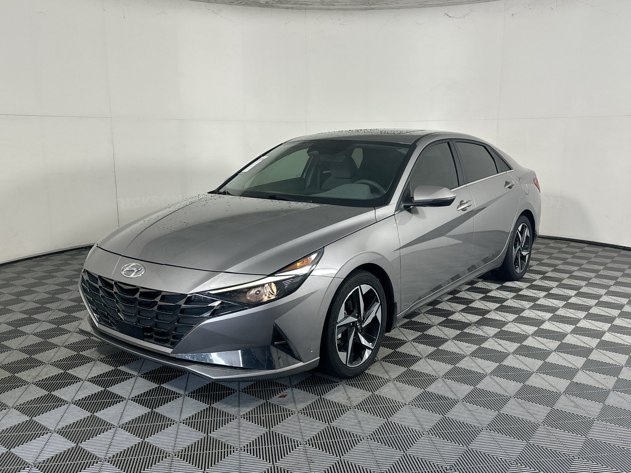 Used 2022 Hyundai Elantra SEL w/ Convenience + Premium Package FWD image 7